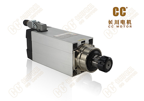 木工雕刻機(jī)的使用注意事項(xiàng)介紹